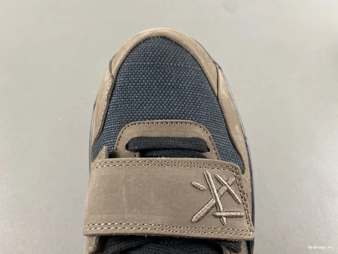 Travis Jumpman TR Jack Jordan Scott 0212